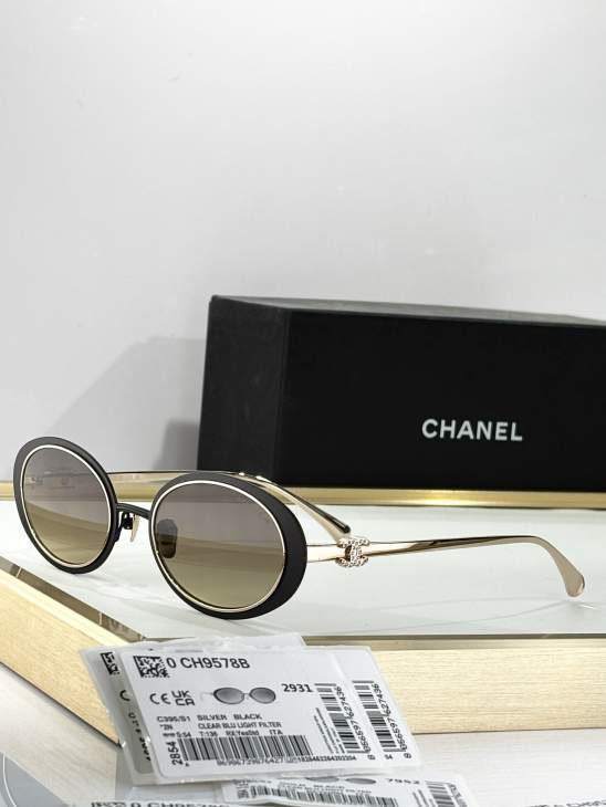 Picture of Chanel Sunglasses _SKUfw77838447fw
